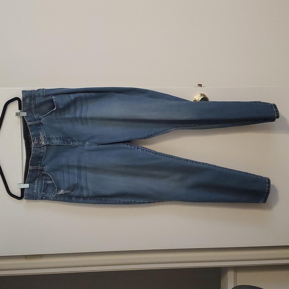 Skinny jeans